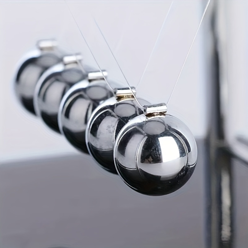 Classic Newtons Cradle Metal D - Newton Cradle Large 评论和价格